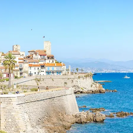 Cosy Au Coeur Des Remparts/vieil Apartment Antibes